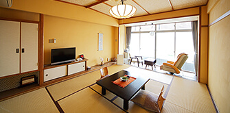 Japanese-Style Room